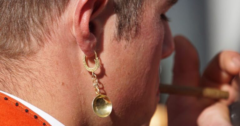 Are Gold Earrings Good for Piercings?