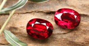 January Birthstone: Garnet Color, Meaning & More